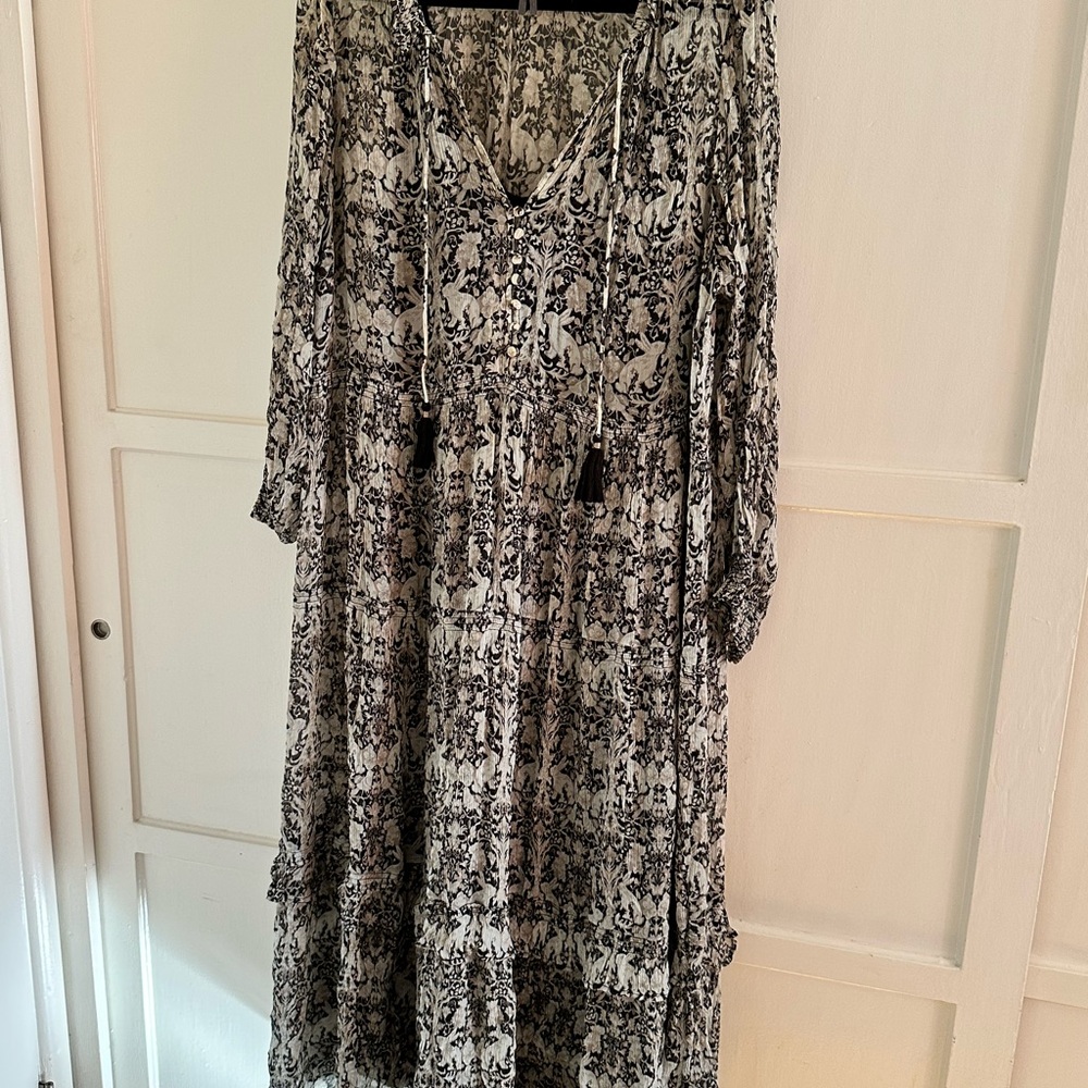 Anthropologie Black and White Long Sleeve Dress
